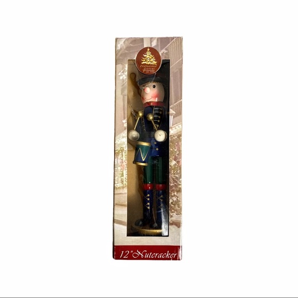 12” Nutcracker 2006 Enchanted Forest Design - Picture 2 of 13